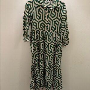 Zara Green and White Geometric Patterned Dress